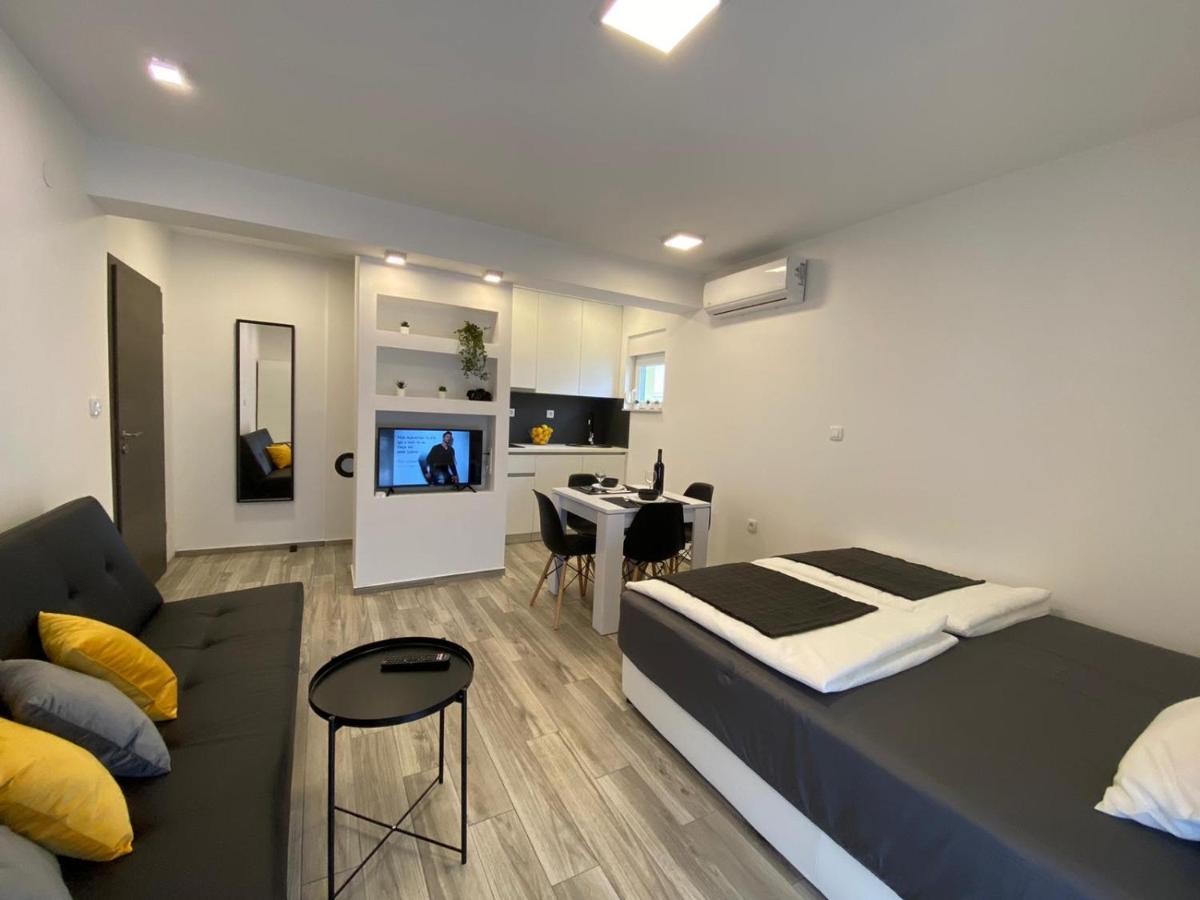 Apartamento Miho Zadar